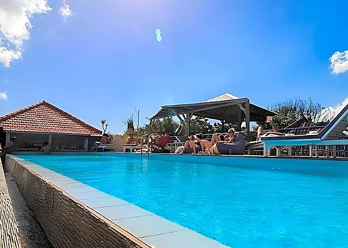 Pnb Hotel 3*